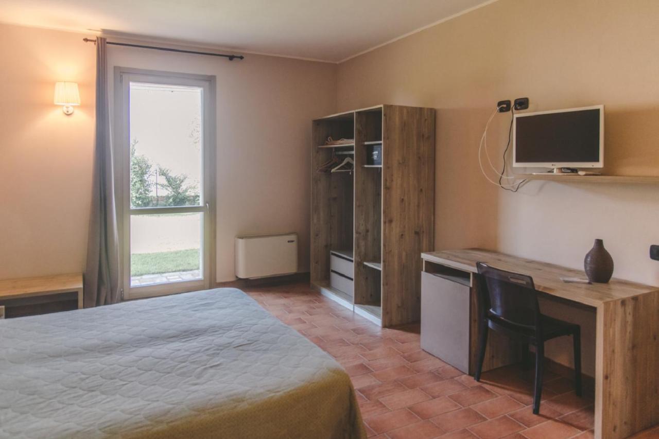 Agriturismo Bassanine Monticelli d'Ongina Exterior photo